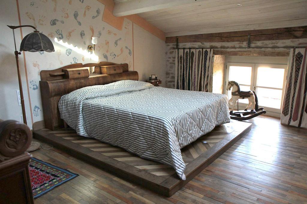 Place Des Nobles Bed & Breakfast Cuiseaux Oda fotoğraf